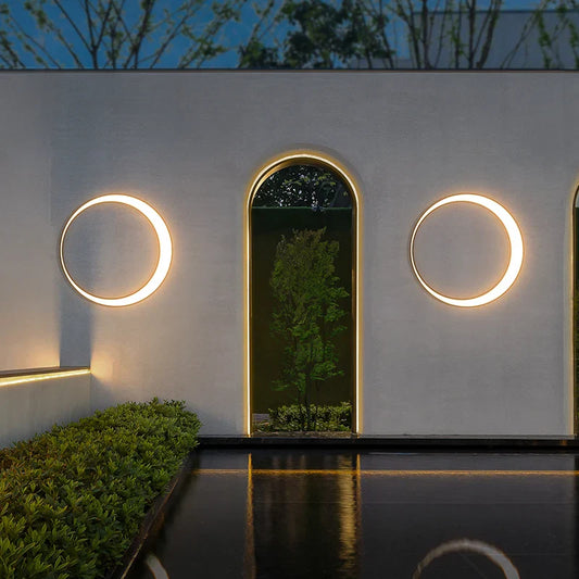 Applique "La Couronne" — LED Circulaire Luxe Extérieur