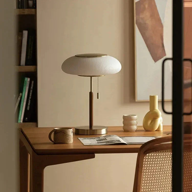 Lampe "La Scandinave" — Verre Vintage Nordique