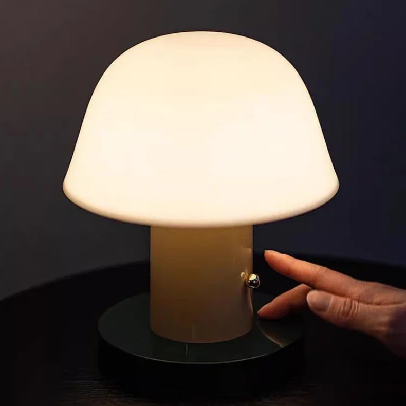 Lampe "La Tactile" — LED Danoise Tactile Compacte